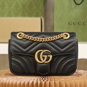 Gucci  Marmont Small Black bag 22cm size：22x13 446744